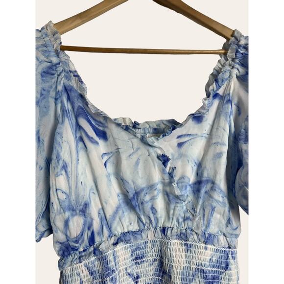 SAYLOR NEW Violette Blue White Abstract Smocked Mini Dress Size M - Picture 5 of 11